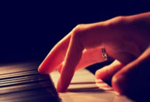 蓝衣军团征服！法国男篮力克强敌，半决赛荣耀之门已开！