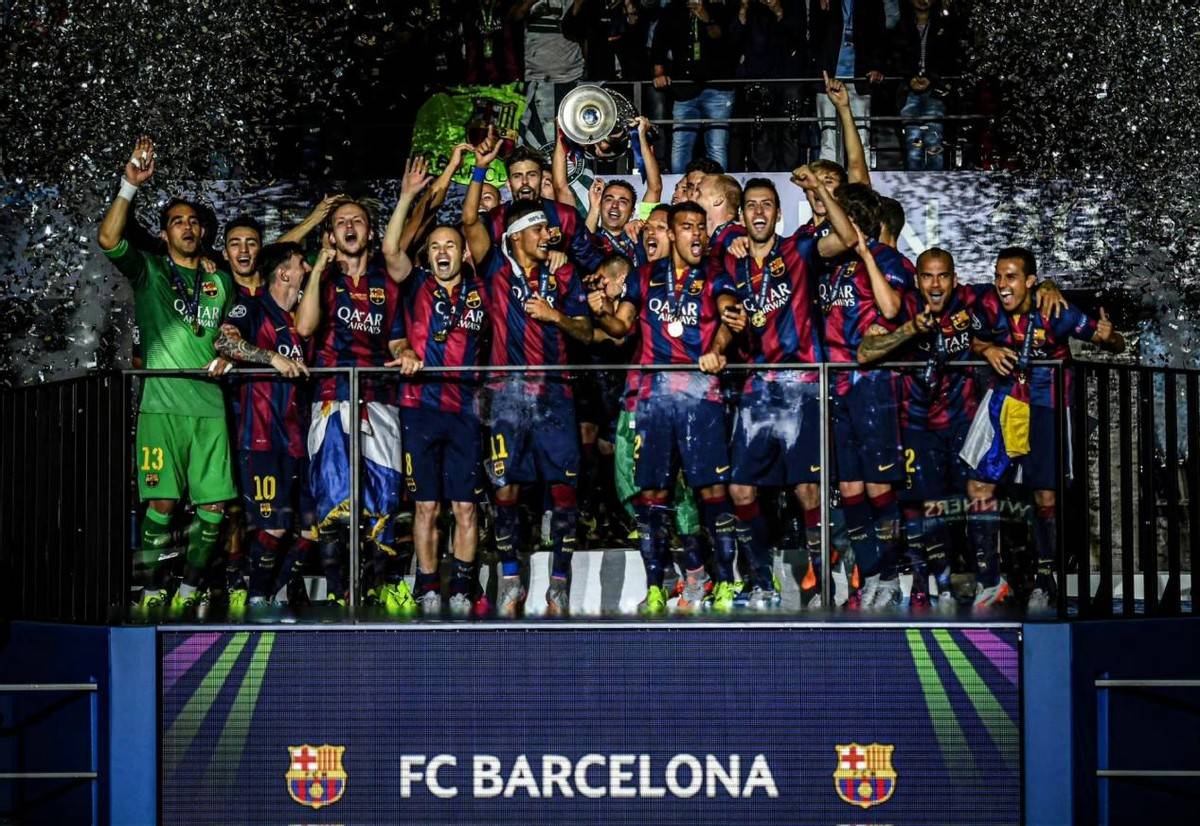 顶尖足球联赛内的豪门球队争夺冠军 顶尖足球联赛内的豪门球队争夺冠军